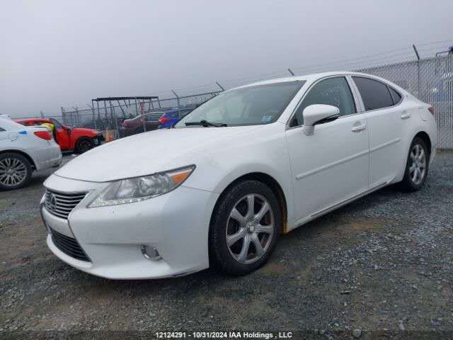 Read more about the article Lexus ES350 2013
