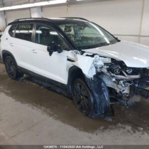 VOLKSWAGEN TAOS 2024